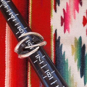 Eilisain Jewelry owl talon ring